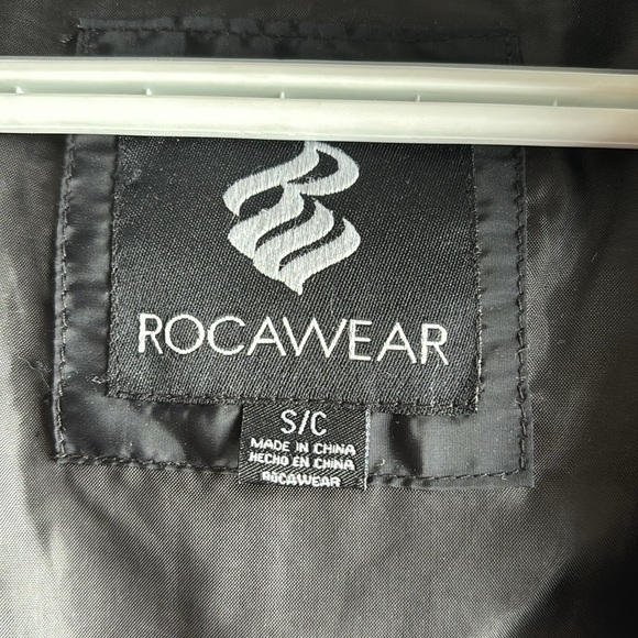 Women’s Rocawear Fur Lined Winter Jacket - Picture 2 of 5